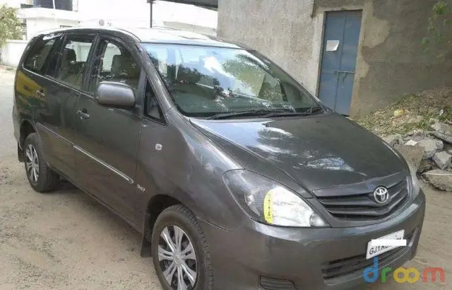 Toyota Innova 2.5 G 2010