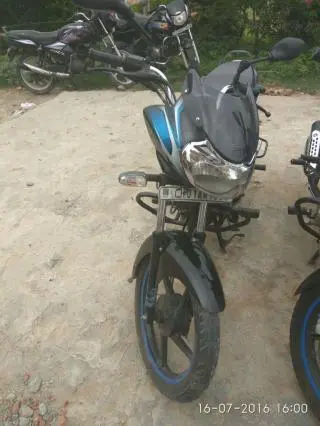 Bajaj Discover 100cc 2013