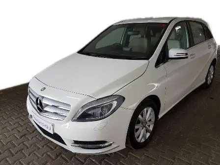 Mercedes-Benz B-Class B 180 2014