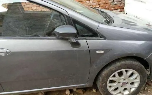 Fiat Grande Punto EMOTION 1.2 2011