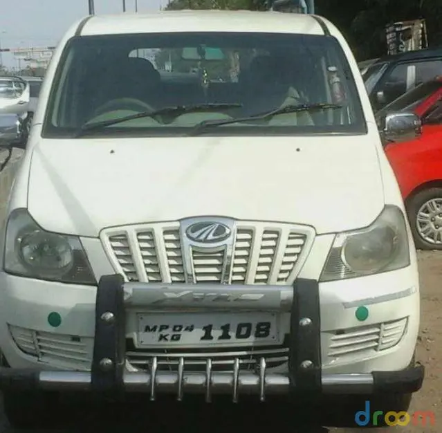 Mahindra Xylo E8 2011