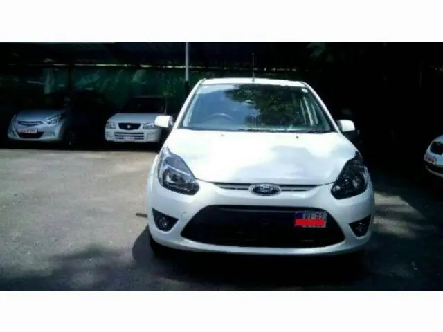 Ford Figo DURATORQ TITANIUM 1.4 2012