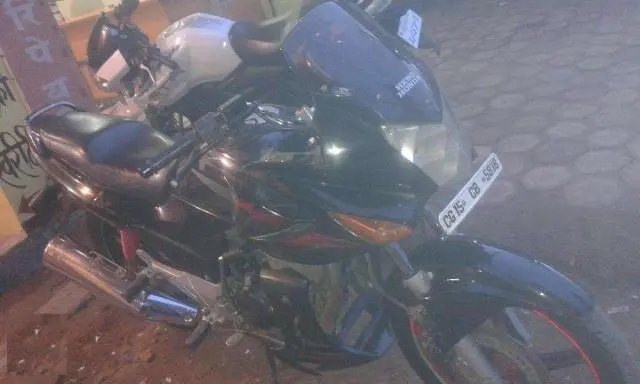 Hero Karizma R 223cc 2010