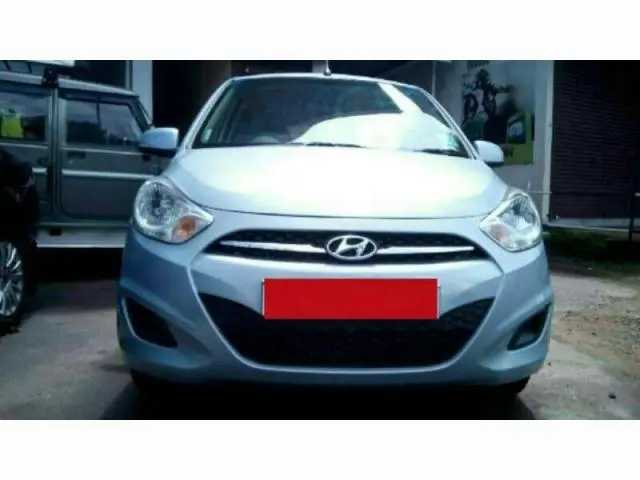 Hyundai i10 Sportz AT 2011