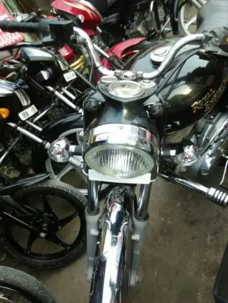 Royal Enfield Standard 350cc 2011