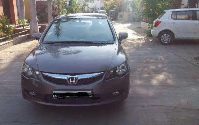 Honda Civic 1.8 V AT 2011