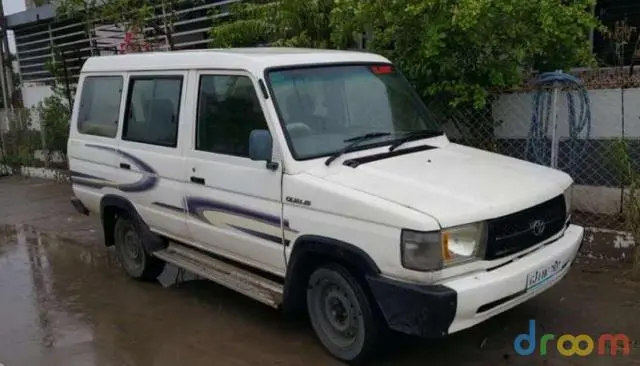 Toyota Qualis FS B4 2002