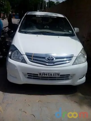 Toyota Innova 2.5 E 2007