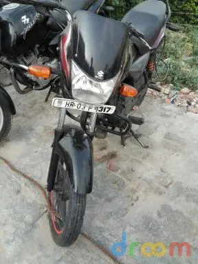 Bajaj Platina 100cc 2012