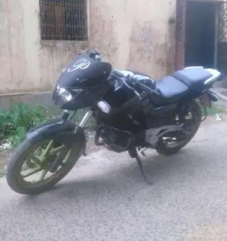 Bajaj Pulsar 180cc 2012