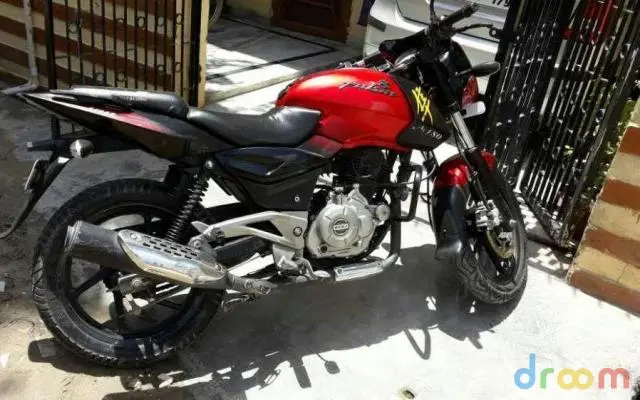 Bajaj Pulsar 180cc 2012