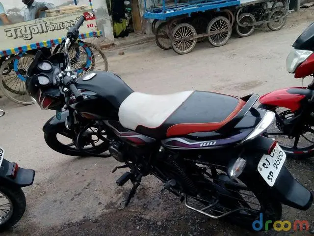 Bajaj Discover 100M 2012