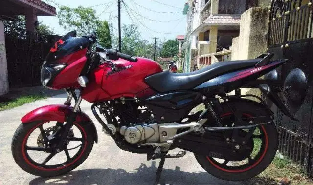 Bajaj Pulsar 150cc 2012