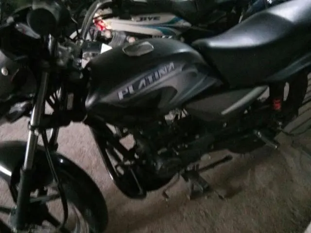Bajaj Platina 100cc 2015