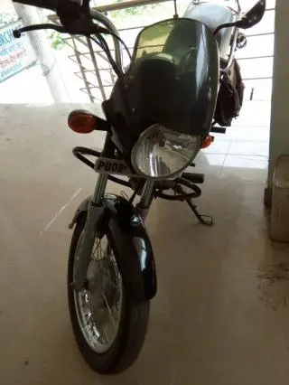 Bajaj Boxer 100cc 2011