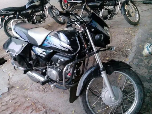 Hero HF Deluxe 100cc 2015