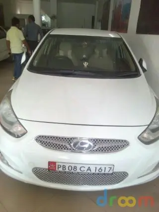 Hyundai Verna CRDI 1.6 EX AT 2012