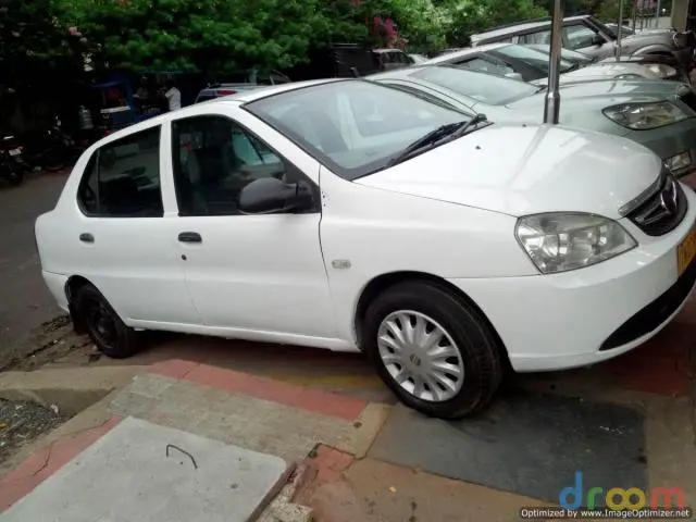 Tata Indigo eCS LX 2011
