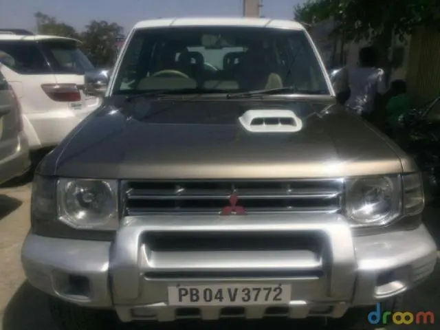 Mitsubishi Pajero GLX 2.8 CRZ 2012