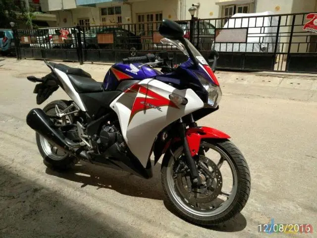 Honda CBR 250R 2013