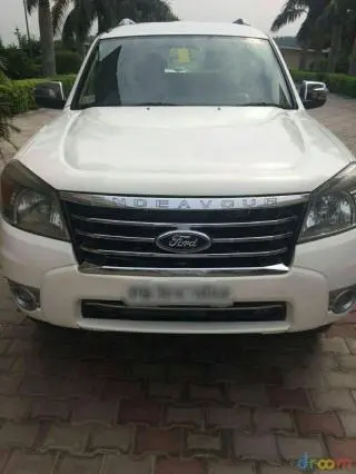 Ford Endeavour 2.5L 4x2 2011