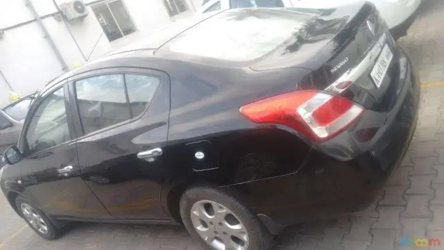 Renault Scala RXL PETROL 2013