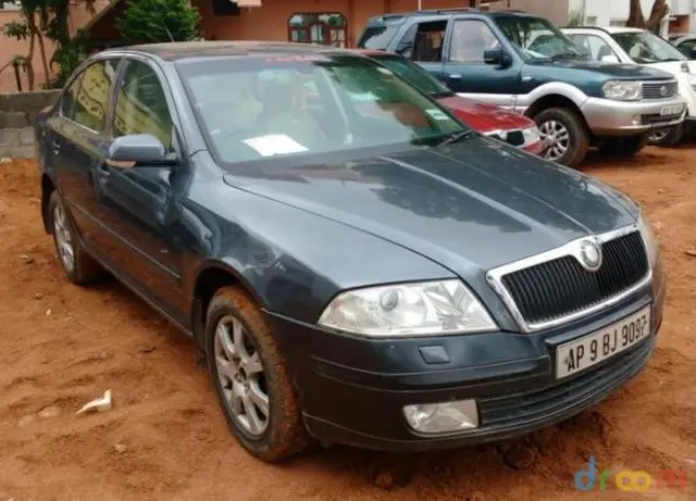 Skoda Laura Elegance 1.9 TDI MT 2007
