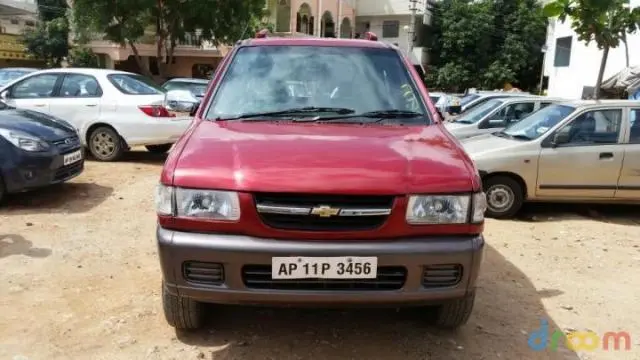 Chevrolet Tavera LS B3 7 STR BS II 2004