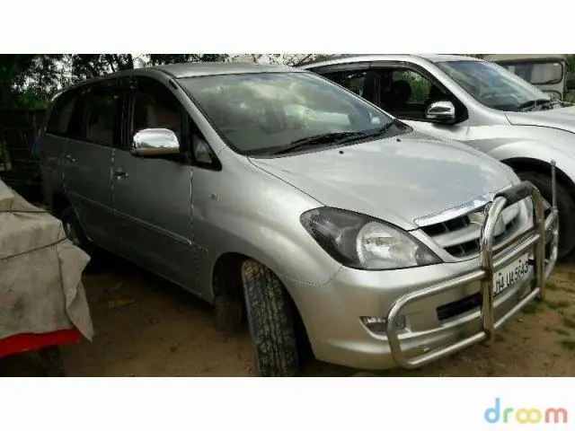 Toyota Innova 2.5 V 7 STR 2006