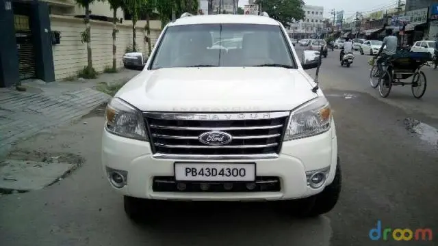 Ford Endeavour 3.0L 4x2 AT 2011