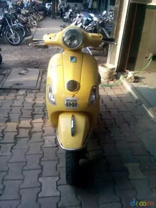 Piaggio Vespa 125cc 2013