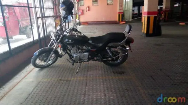 Bajaj Avenger 220cc 2013