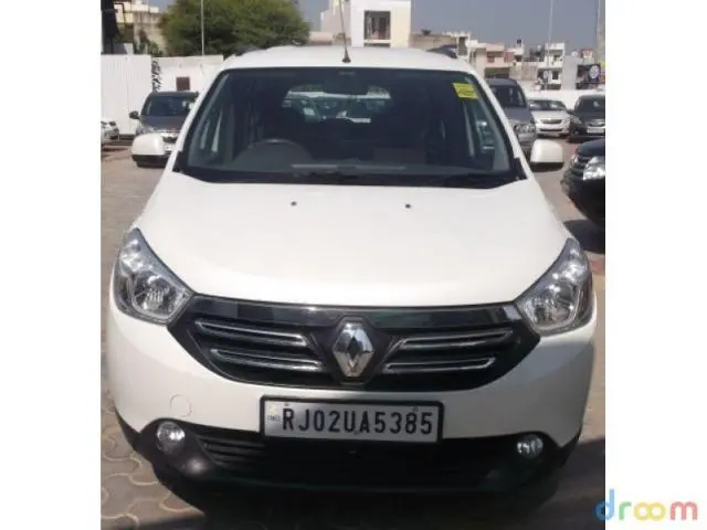 Renault Lodgy 110 PS RXZ 7 STR 2015
