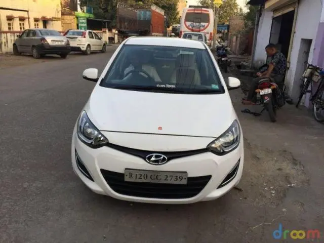 Hyundai i20 Magna 1.4 CRDi 2012