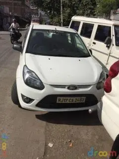 Ford Figo DURATEC TITANIUM 1.2 2011