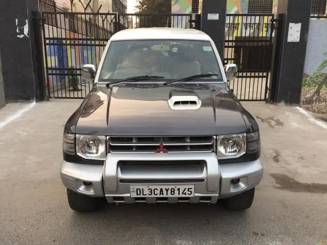 Mitsubishi Pajero SFX 2.8 2008