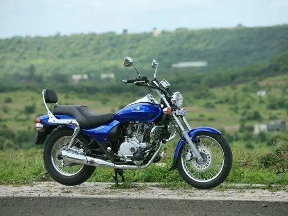 Bajaj Avenger 200cc 2011