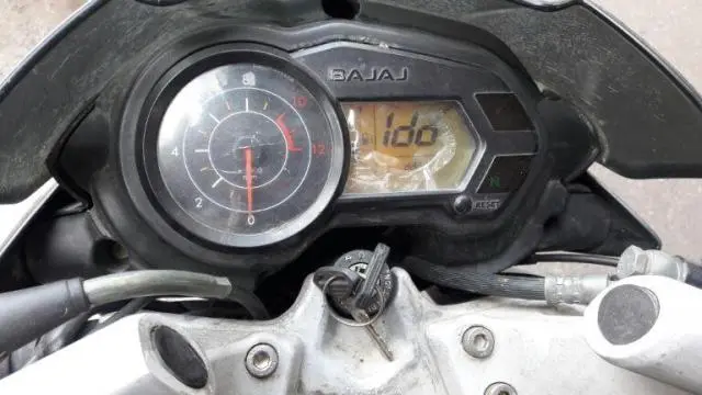 Bajaj Pulsar 135LS 2011