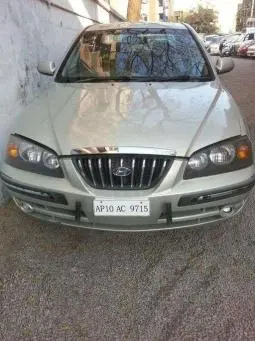 Hyundai Elantra GLS 2004
