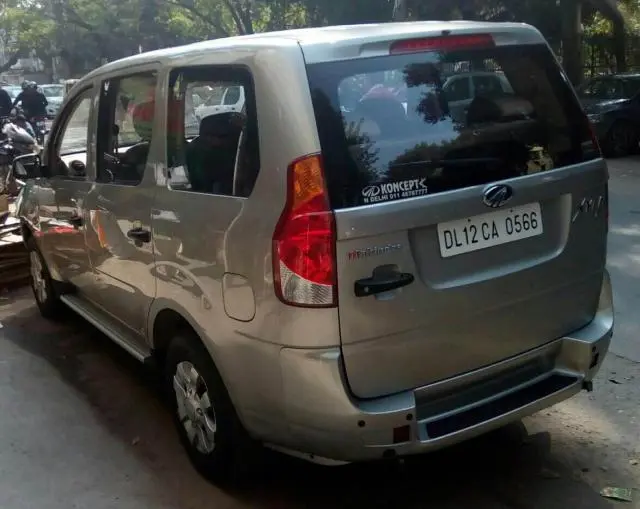 Mahindra Xylo E4 2010