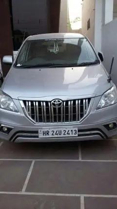 Toyota Innova 2.5 G 2014