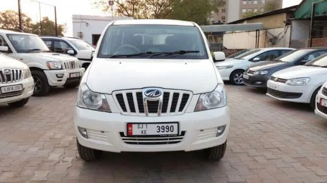 Mahindra Xylo E8 2010