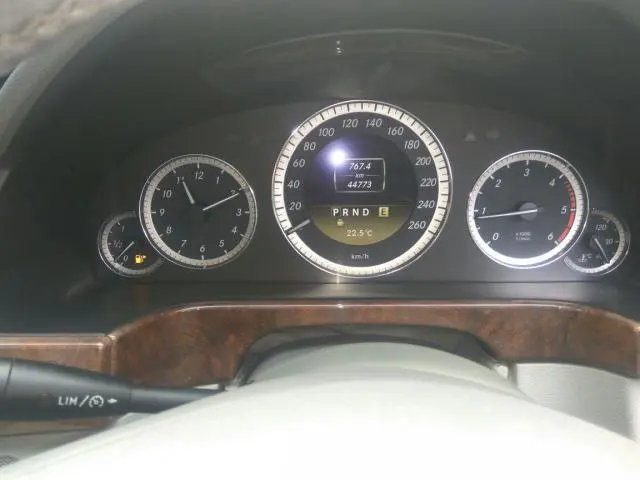 Mercedes-Benz E-Class E 220 CDI 2012