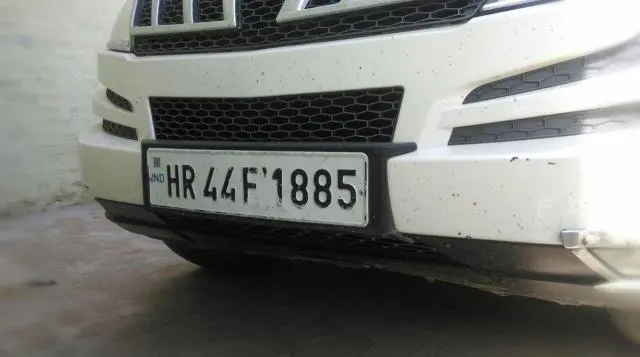 Mahindra XUV500 W8 AWD 2012