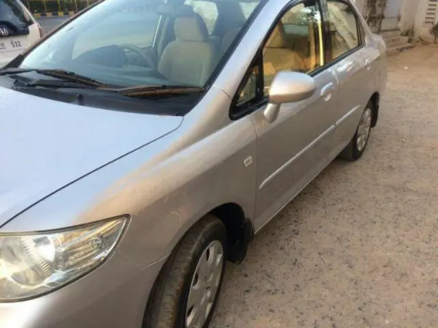 Honda City ZX GXi 2006