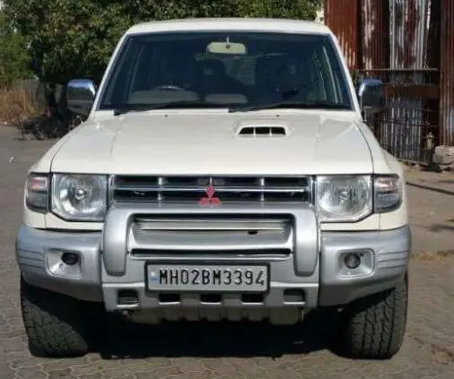 Mitsubishi Pajero SFX 2.8 2009