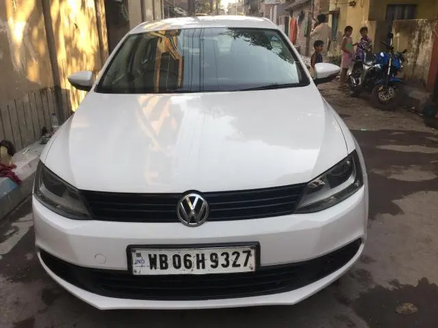 Volkswagen Jetta 2.0 TDI HIGHLINE MT 2011