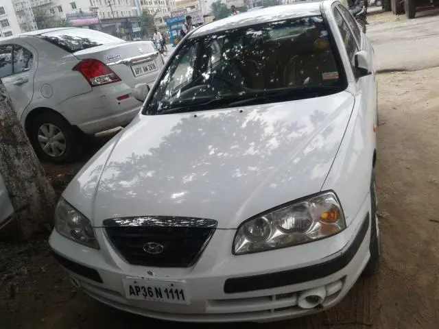 Hyundai Elantra 1.6 S MT 2004