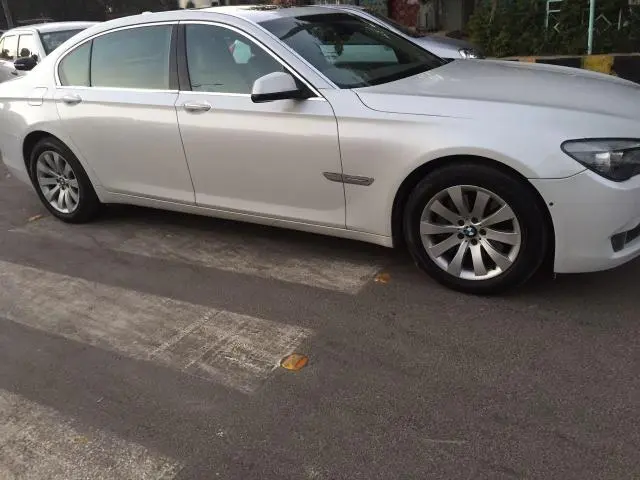 BMW 7 Series 730Ld 2010