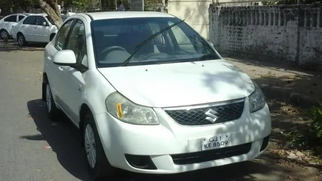 Maruti Suzuki SX4 VXi CNG BS-IV 2010